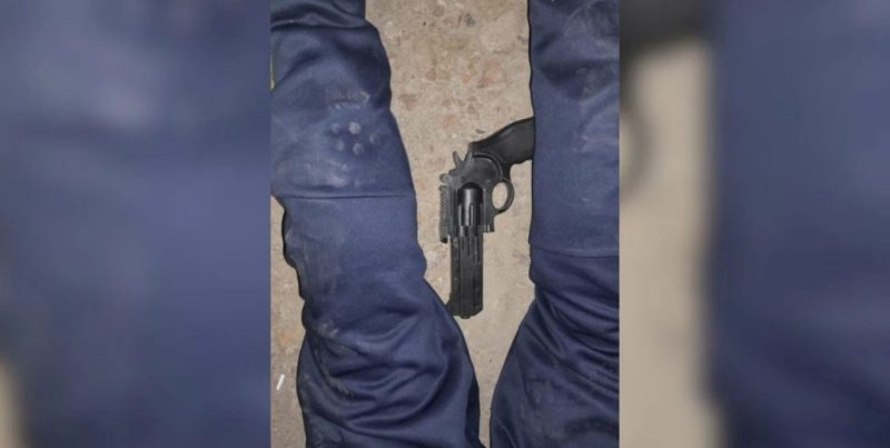 Detuvieron a un hombre armado que intentó robar en el destacamento de la Guardia de Infantería en Santa Fe