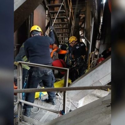 Puerto General San Martín: rescataron a un operario que cayó al pozo de una noria en una planta industrial