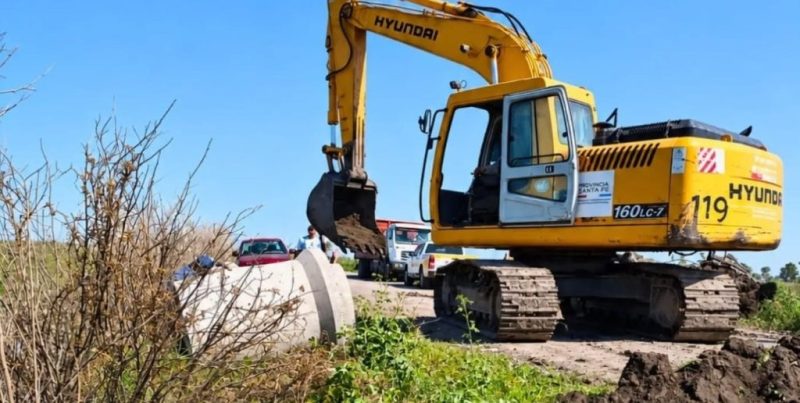 Emergencia hídrica en Santa Fe: Provincia financia la compra de maquinaria para la ciudad