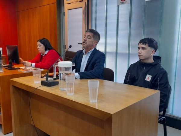 Prorrogaron la prisión preventiva domiciliaria para el acusado del crimen de una chica de 16 años en Bajada Grande