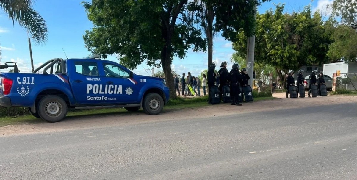Investigación judicial en el corralón Méjico de Santa Fe: qué busca la Justicia en el lugar