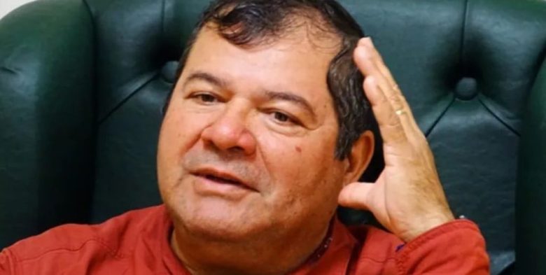 Trasladaron a Emerenciano Sena a un hospital de Resistencia tras 12 días en huelga de hambre en la comisaría