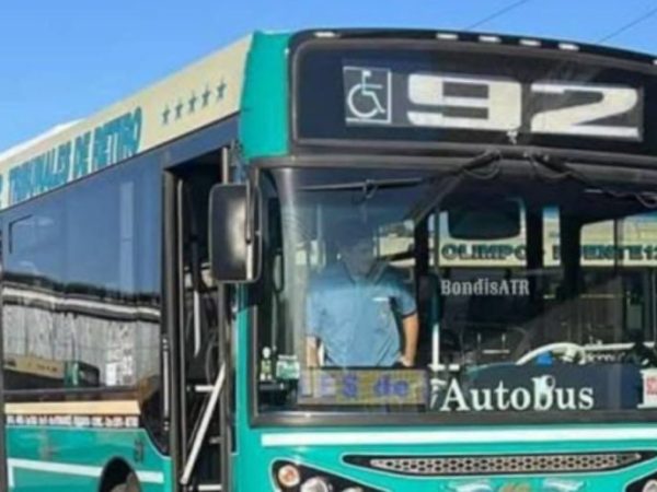 Trágico accidente en Buenos Aires: un peatón murió tras ser atropellado por un colectivo