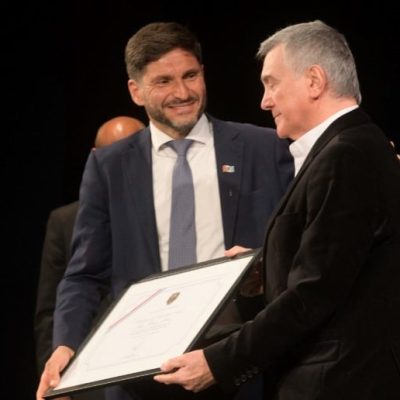 Jorge Boasso fue distinguido en una reunión interministerial y se emocionó al repasar su trayectoria política