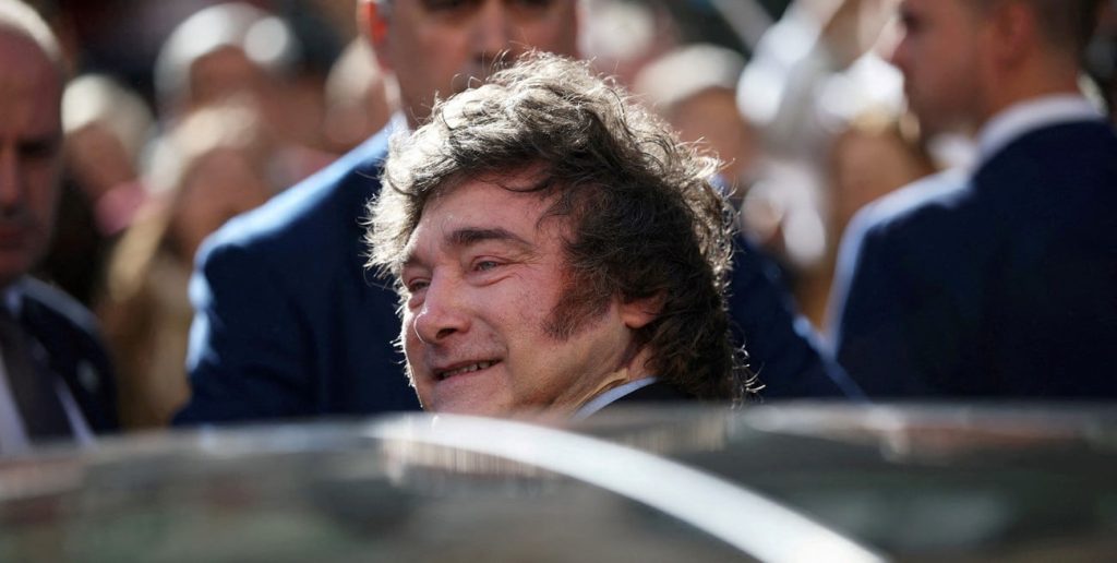 Javier Milei defendió el rumbo económico y admitió dificultades sociales en medio de las críticas por el poder adquisitivo