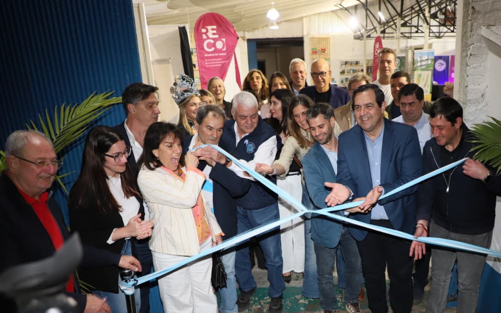 Reconquista celebró la apertura de la 9ª Feria del Libro “Gente del Agua»
