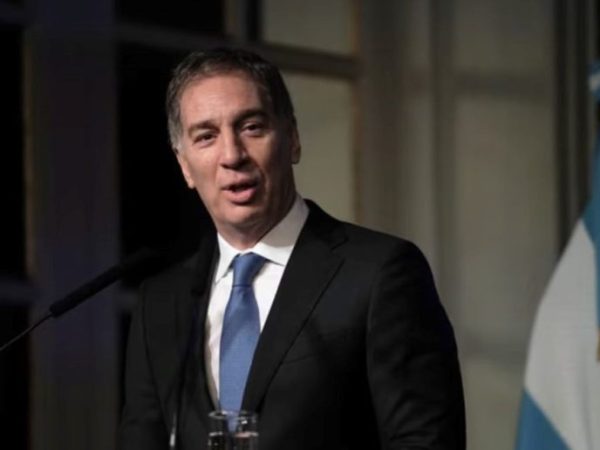 Santilli irá al Senado el 25 de noviembre