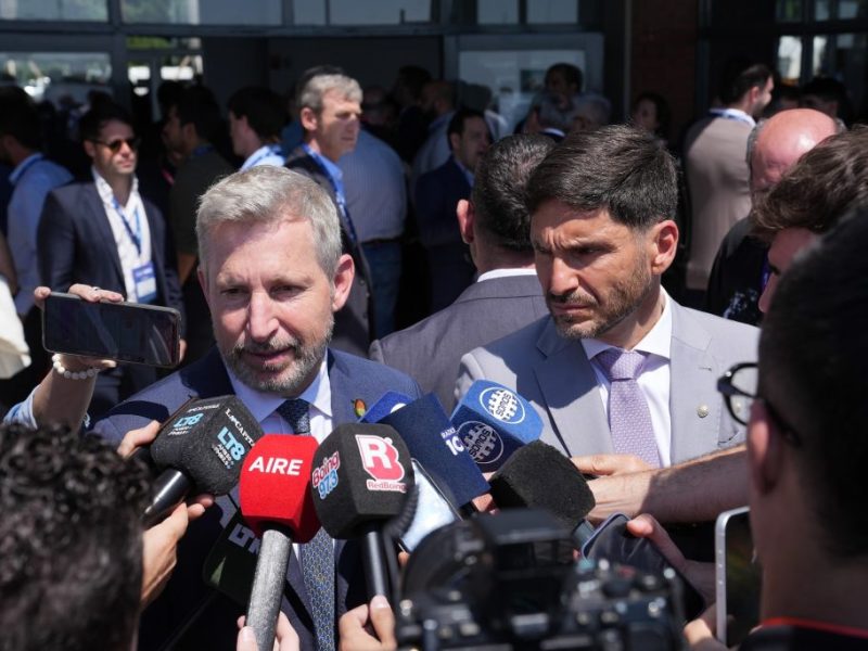 Frigerio, en el encuentro nacional del RIGI: «El derrame no es automático, hay que construirlo»
