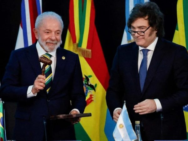 Javier Milei llamó ladrón a Lula da Silva en medio de la campaña por el balotaje en Brasil