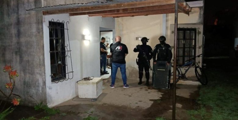 Crimen de Alberto Zanutigh: allanamientos de la PDI en San Justo y en la cárcel de Coronda