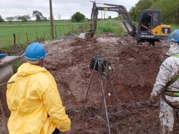 Corte de agua en Santo Tomé por una rotura en el acueducto de Desvío Arijón