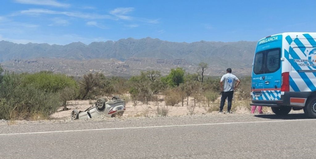 Trágico vuelco en la Ruta 40: quiénes eran el ciudadano argentino y la mujer alemana que fallecieron en el accidente
