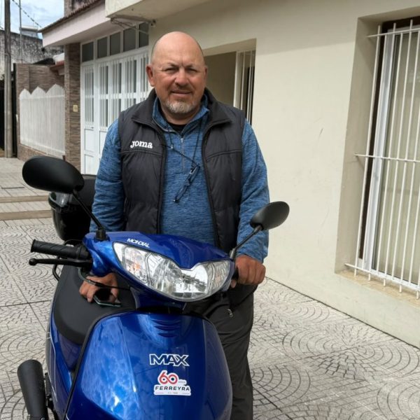 Reconquista: le robaron su moto y la solidaridad de la gente le permitió comprar una 0 km