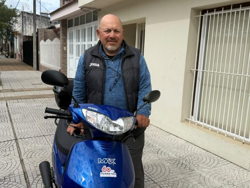 Reconquista: le robaron su moto y la solidaridad de la gente le permitió comprar una 0 km