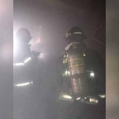 Incendio en un almacén de barrio Yapeyú por un desperfecto eléctrico en una balanza