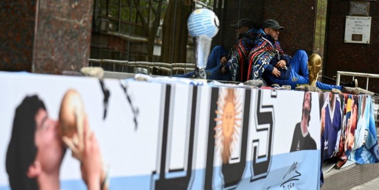 Juicio por la muerte de Maradona: absolvieron al médico Pedro Di Spagna y fijaron la fecha del veredicto final