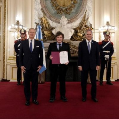 Javier Milei recibió las cartas credenciales de cuatro nuevos embajadores en la Casa Rosada