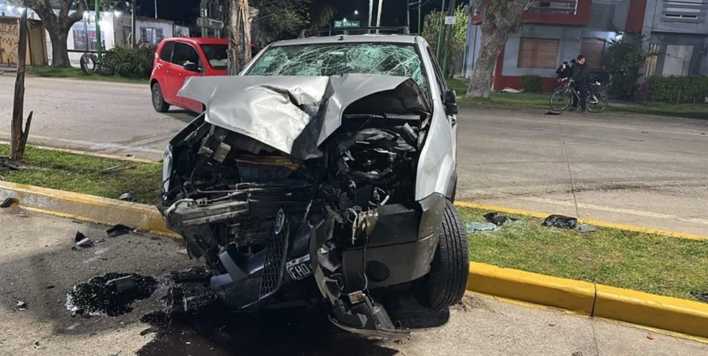 Trágico choque entre tres vehículos en Punta Lara: murió un bebé de 10 días