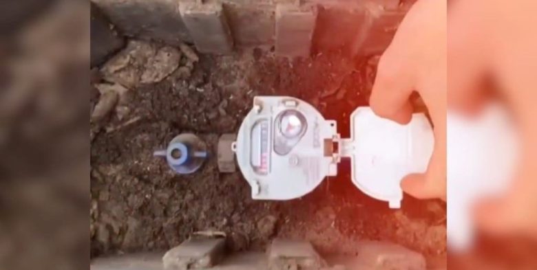Roban hasta 100 micromedidores de agua y desde Assa advierten que no tienen valor de reventa