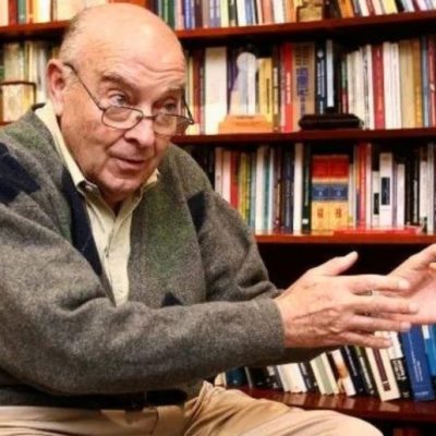Domingo Cavallo cuestionó el plan económico de Javier Milei y comparó el esquema cambiario con medidas del kirchnerismo