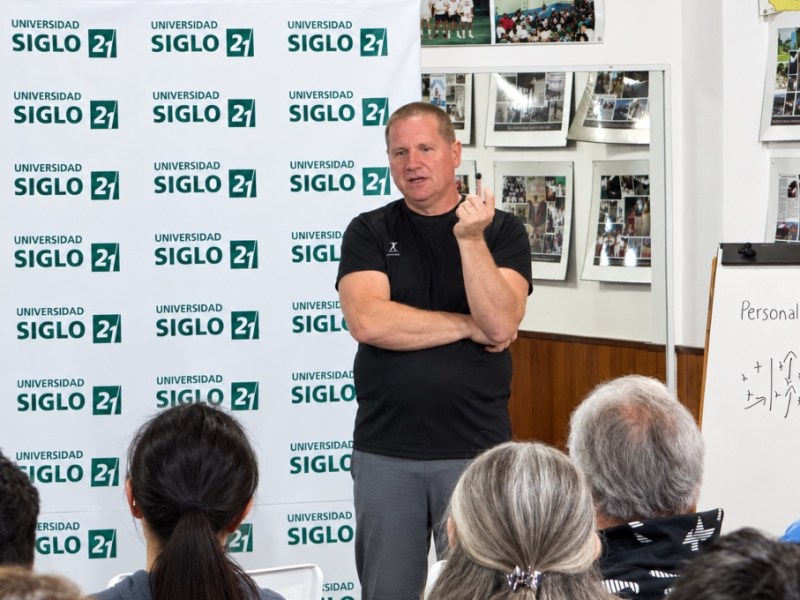 Rugby: Diamantino ofreció una valiosa charla sobre psicología deportiva
